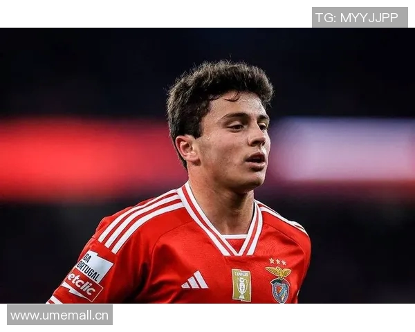 曼联上赛季员工减少208人本赛季或将继续裁员调整 曼联上赛季员工减少208人本赛季或将继续裁员调整