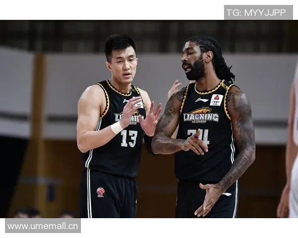 小卡激励龙狮球员继续拼搏明年再战期待重聚的信心与决心