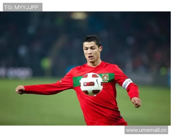 C罗社交媒体分享庆祝照片喜迎950球里程碑助力球队获胜的喜悦 C罗社交媒体分享庆祝照片喜迎950球里程碑助力球队获胜的喜悦