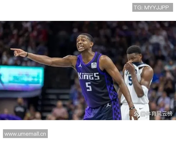 爱德华兹表现平平17投6中仅得17分贡献3篮板1断1帽令人失望 爱德华兹表现平平17投6中仅得17分贡献3篮板1断1帽令人失望